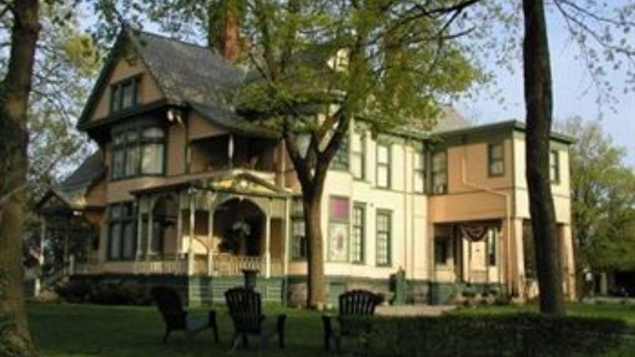 Photo of Outdoor in West Washington