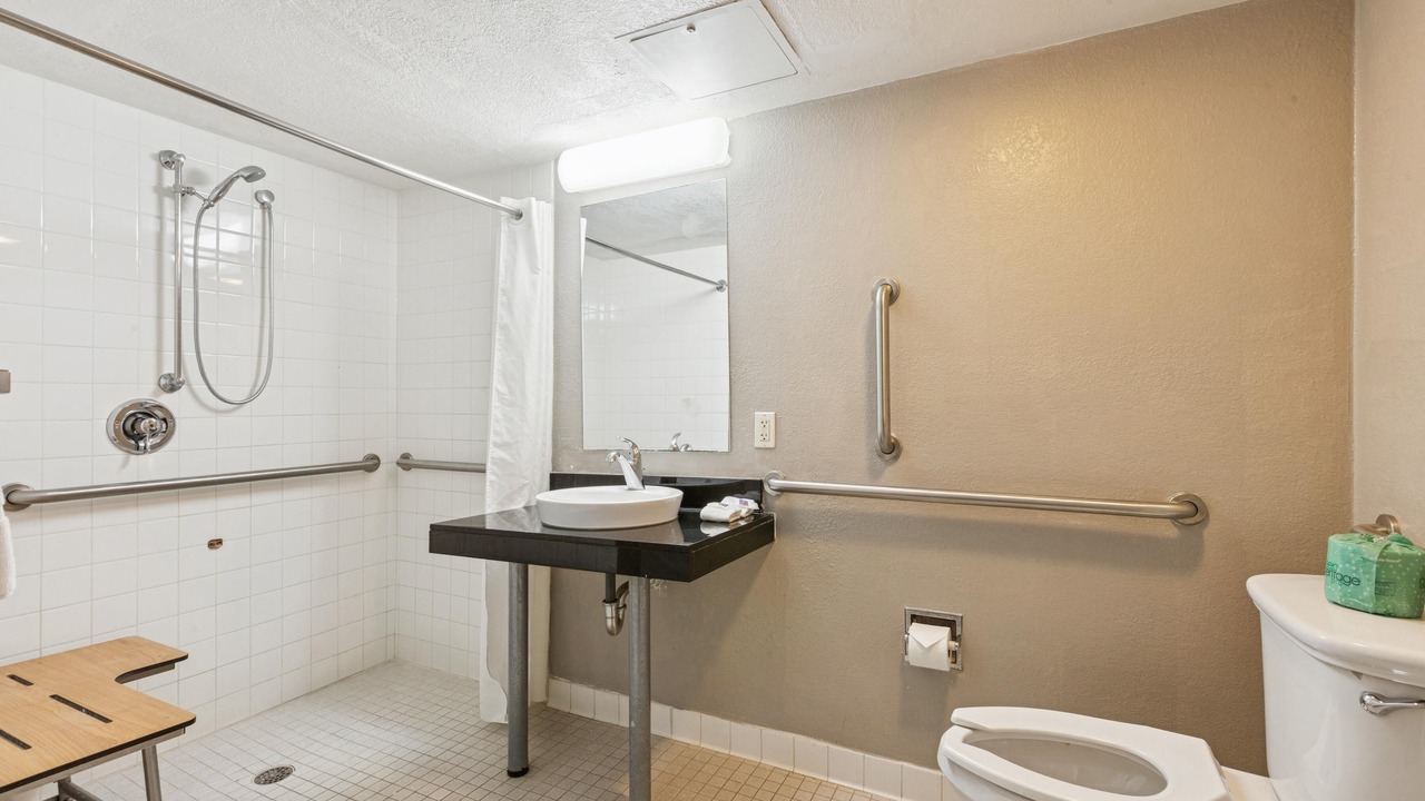 Photo of Bathroom in Piscataway