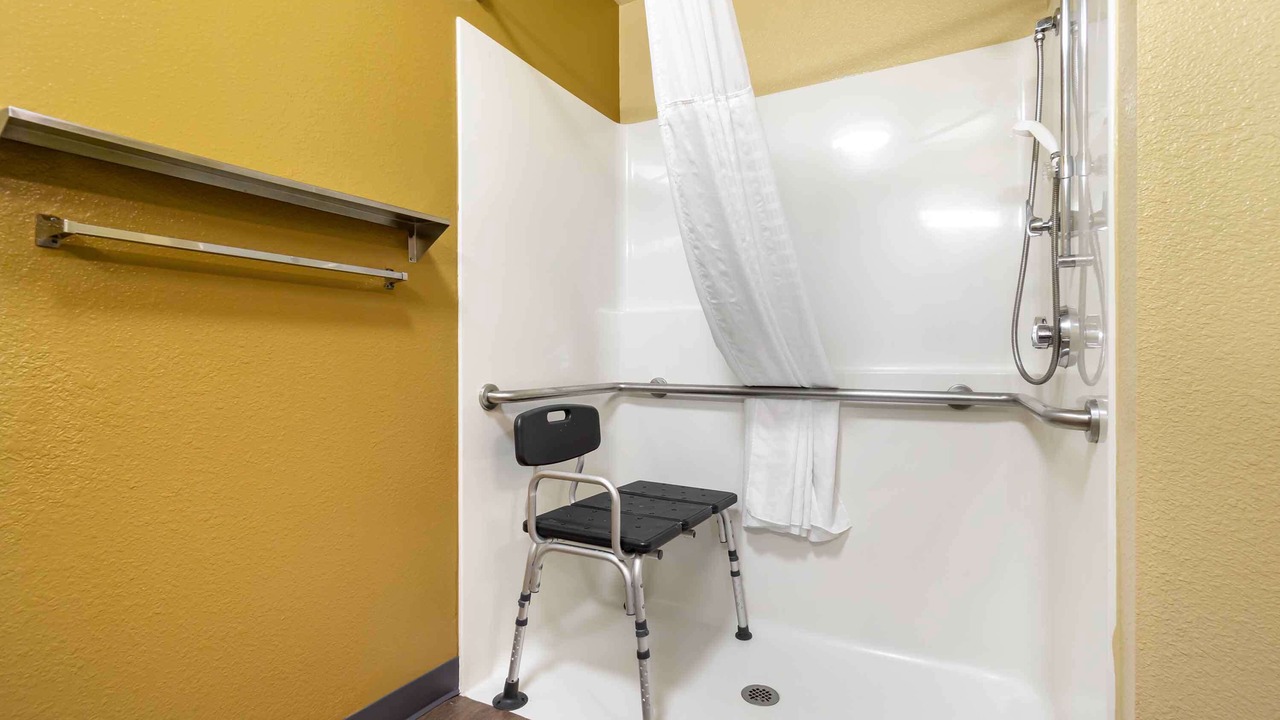 Photo of Others in Everett