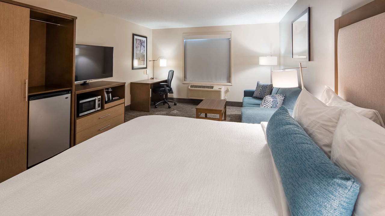 Photo of Bedroom in Hudson