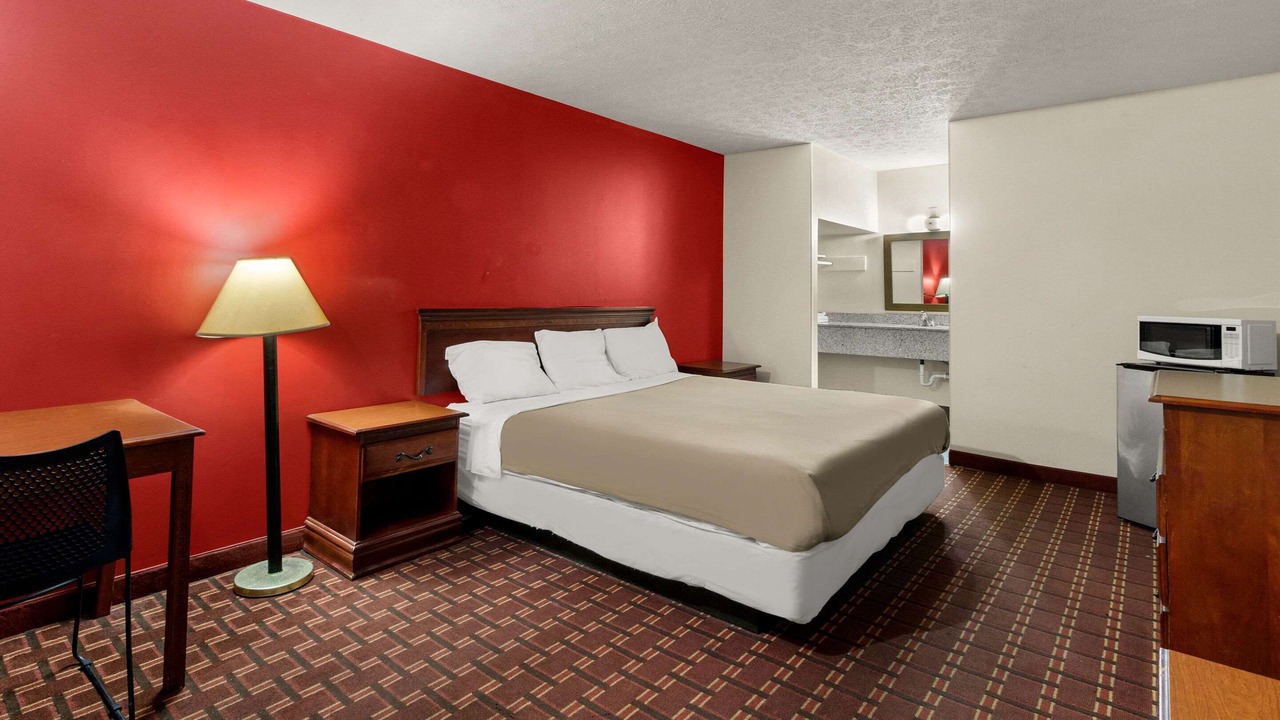 Photo of Bedroom in Dickson