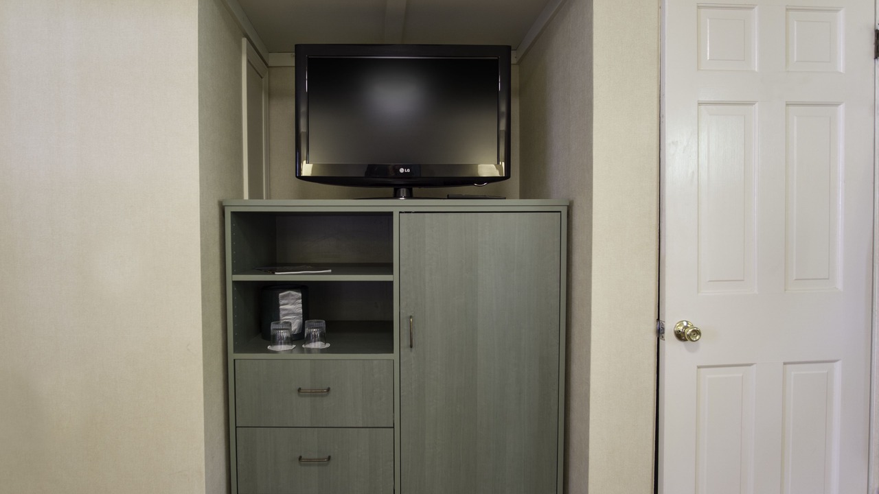 Photo of Bedroom in Lenox