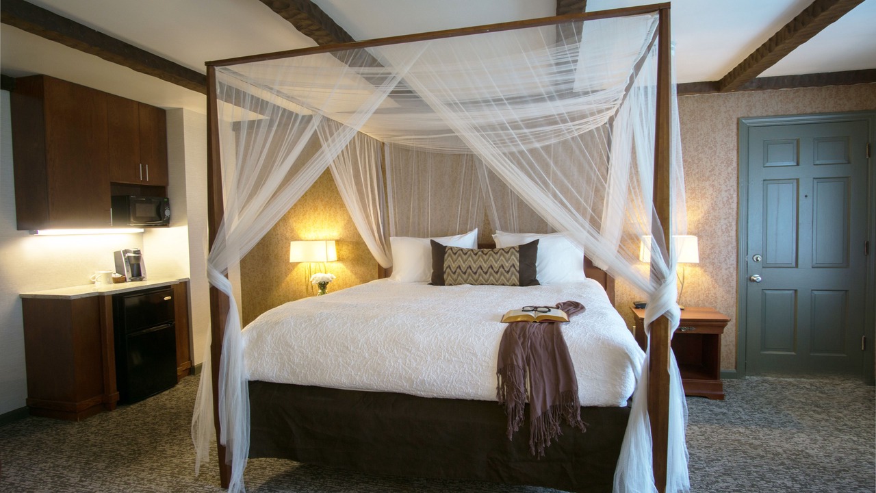 Photo of Bedroom in Lenox