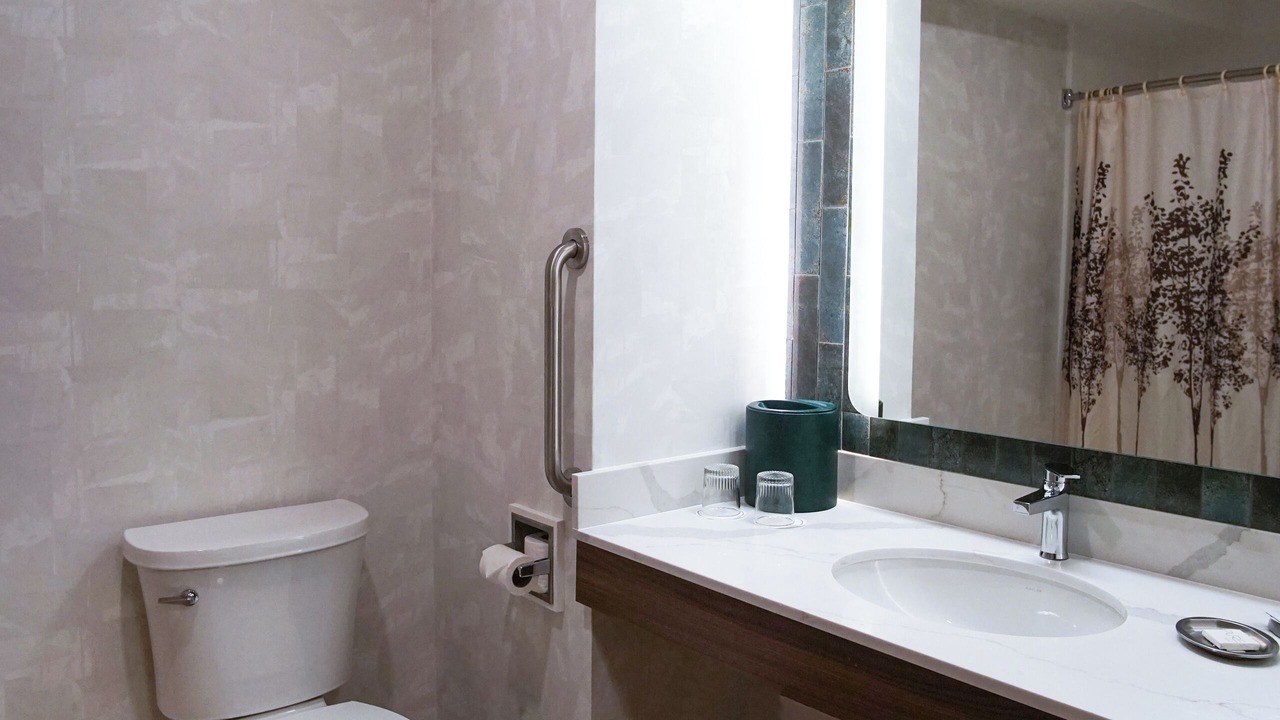 Photo of Bathroom in Lenox