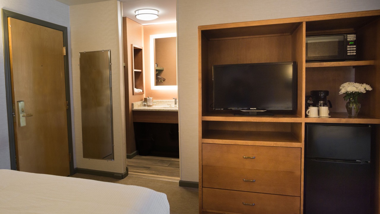 Photo of Bedroom in Lenox