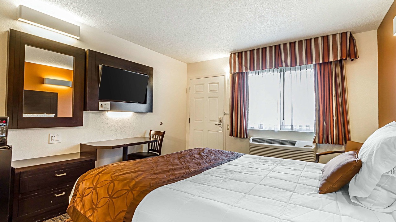 Photo of Bedroom in Rohnert Park