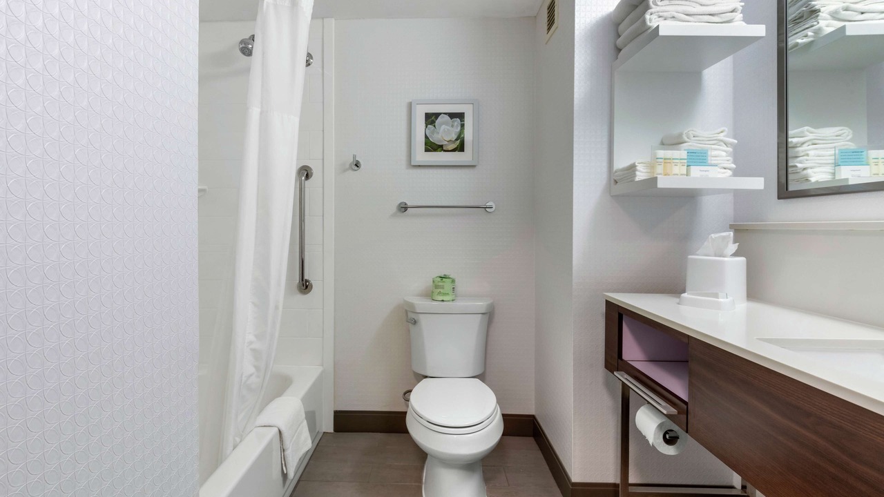 Photo of Bathroom in Brookhaven