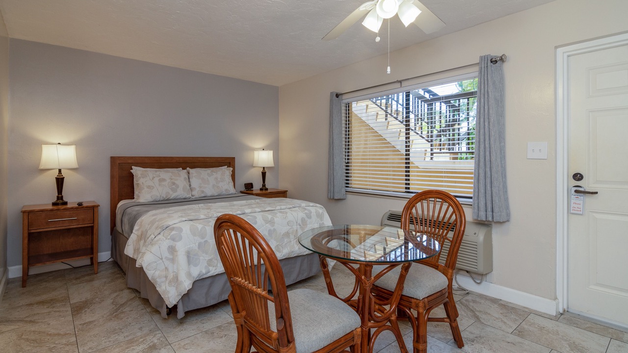 Photo of Bedroom in Palm River Estates