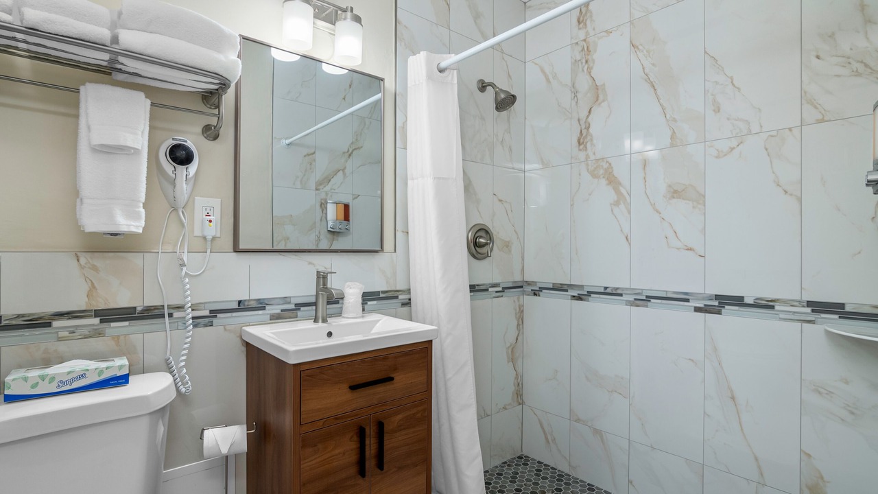 Photo of Bathroom in Palm River Estates