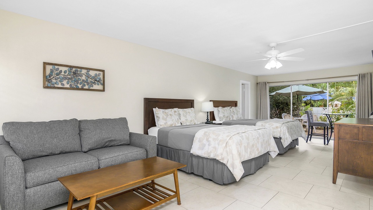 Photo of Bedroom in Palm River Estates