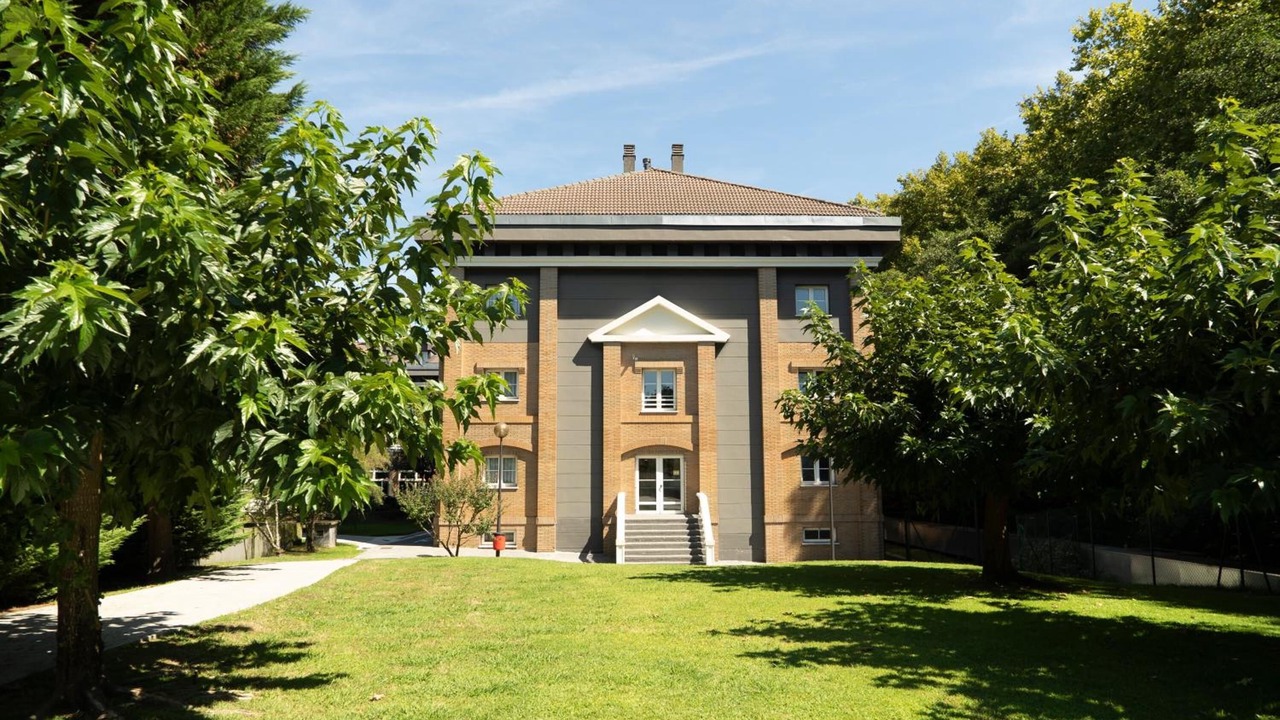 Photo of Buildings in Irun