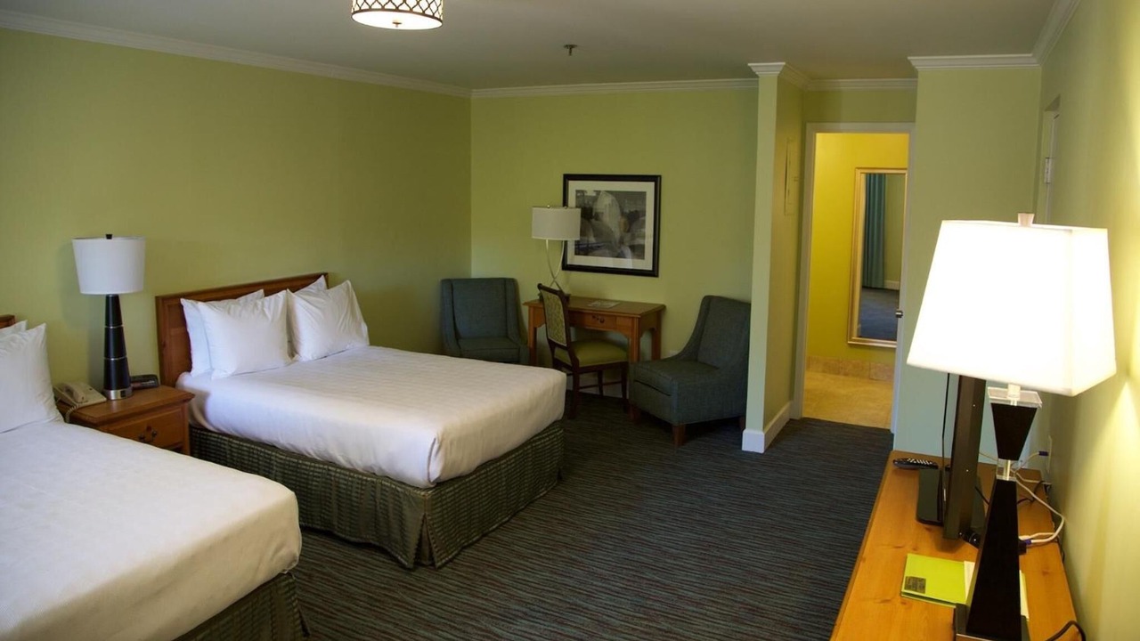 Photo of Others in East Side