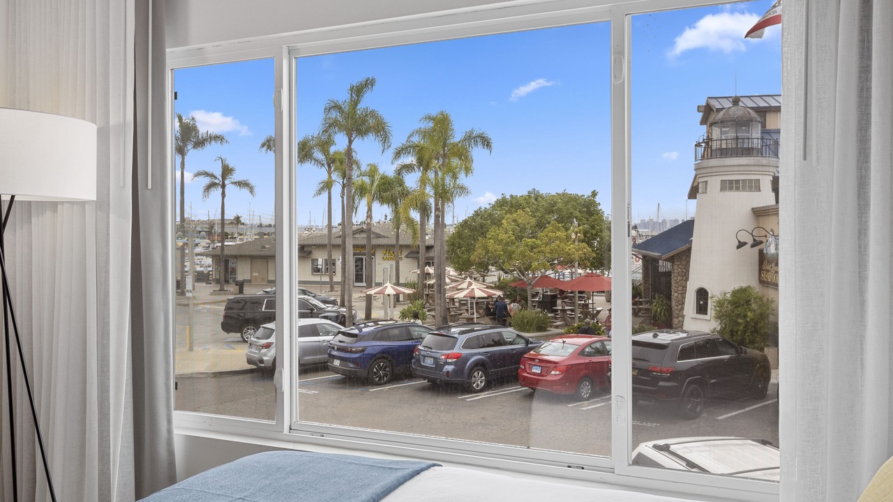 Photo of Bedroom in Roseville - Fleet Ridge
