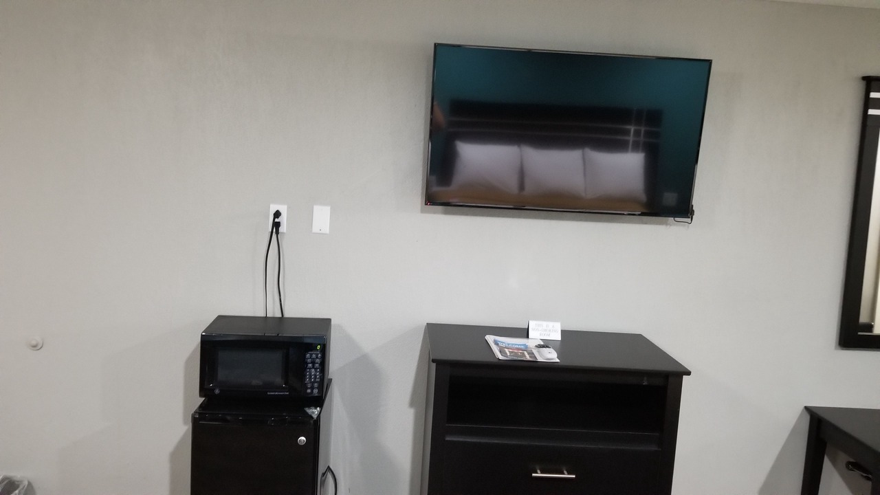 Photo of Bedroom in US 290