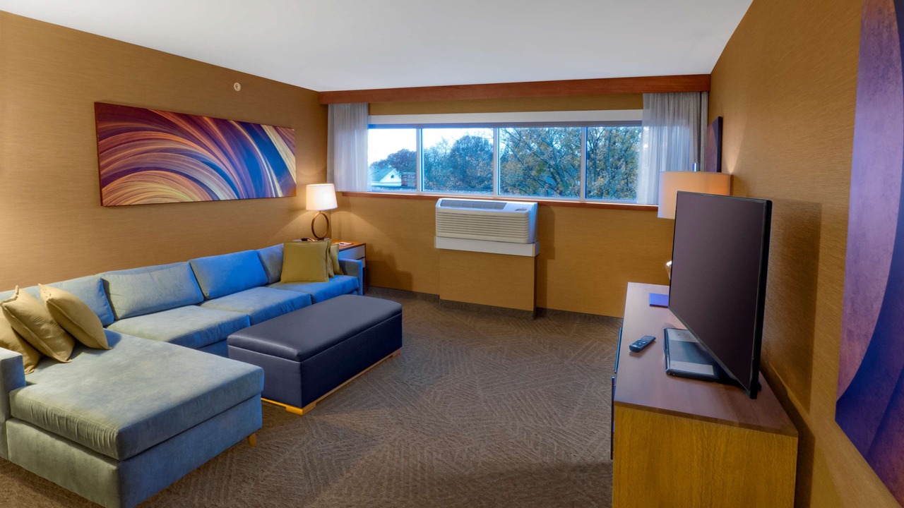 Photo of Bedroom in Downtown Niagara Falls