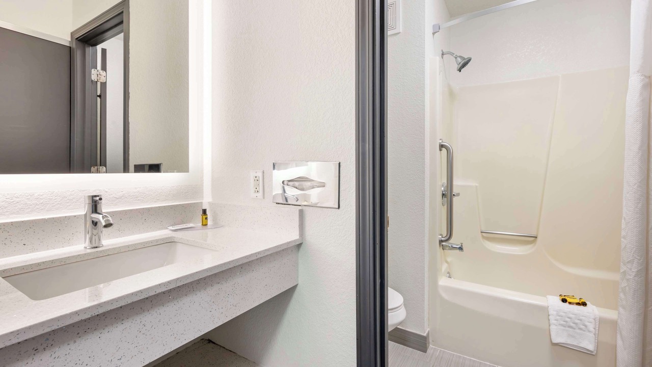 Photo of Others in Anderson