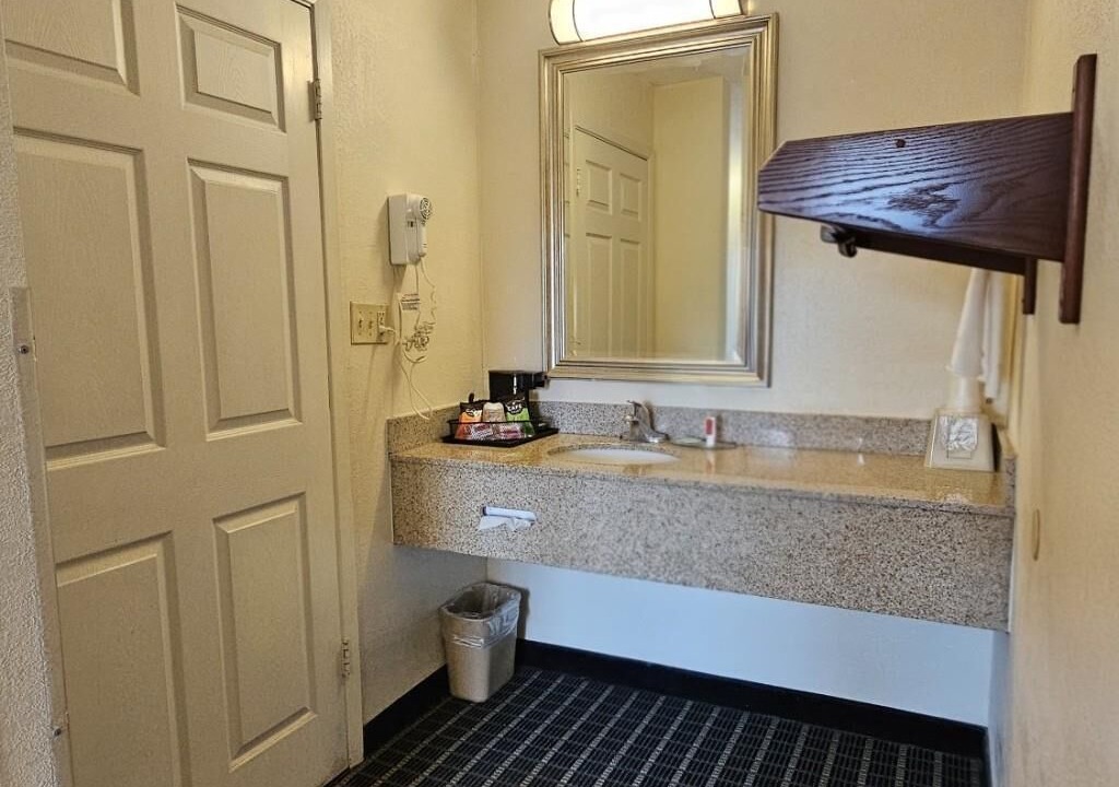 Photo of Bathroom in Mount Vernon