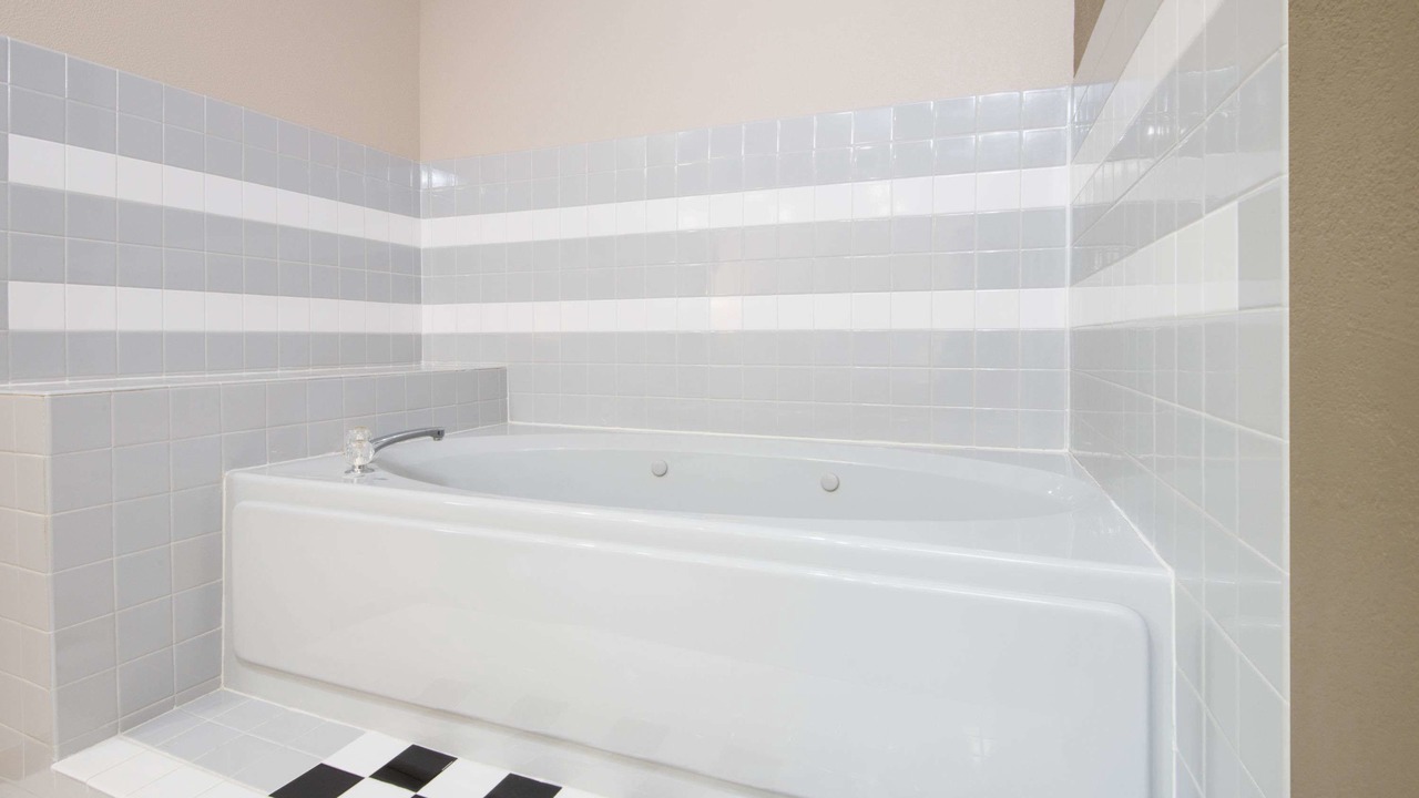 Photo of Others in Knoxville