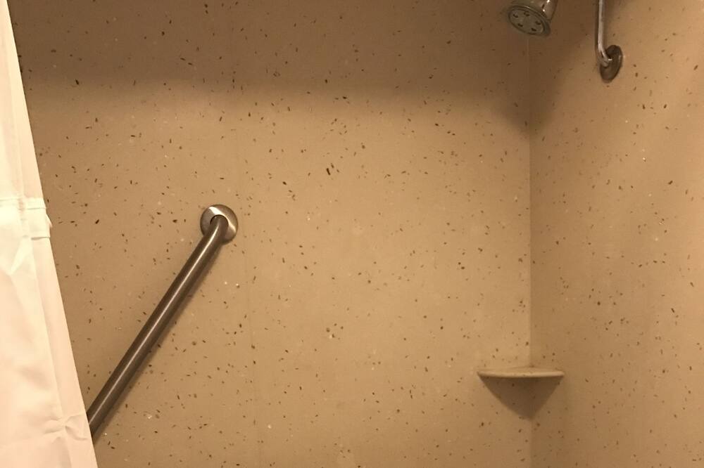 Photo of Bathroom in Torrance