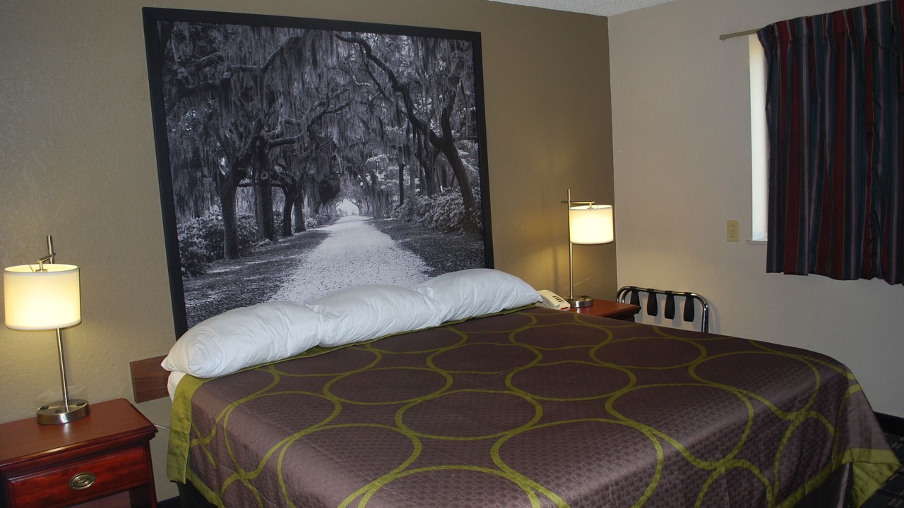 Photo of Bedroom in Warner Robins