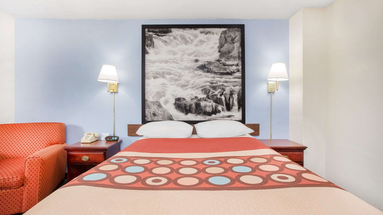 Photo of Bedroom in Warner Robins