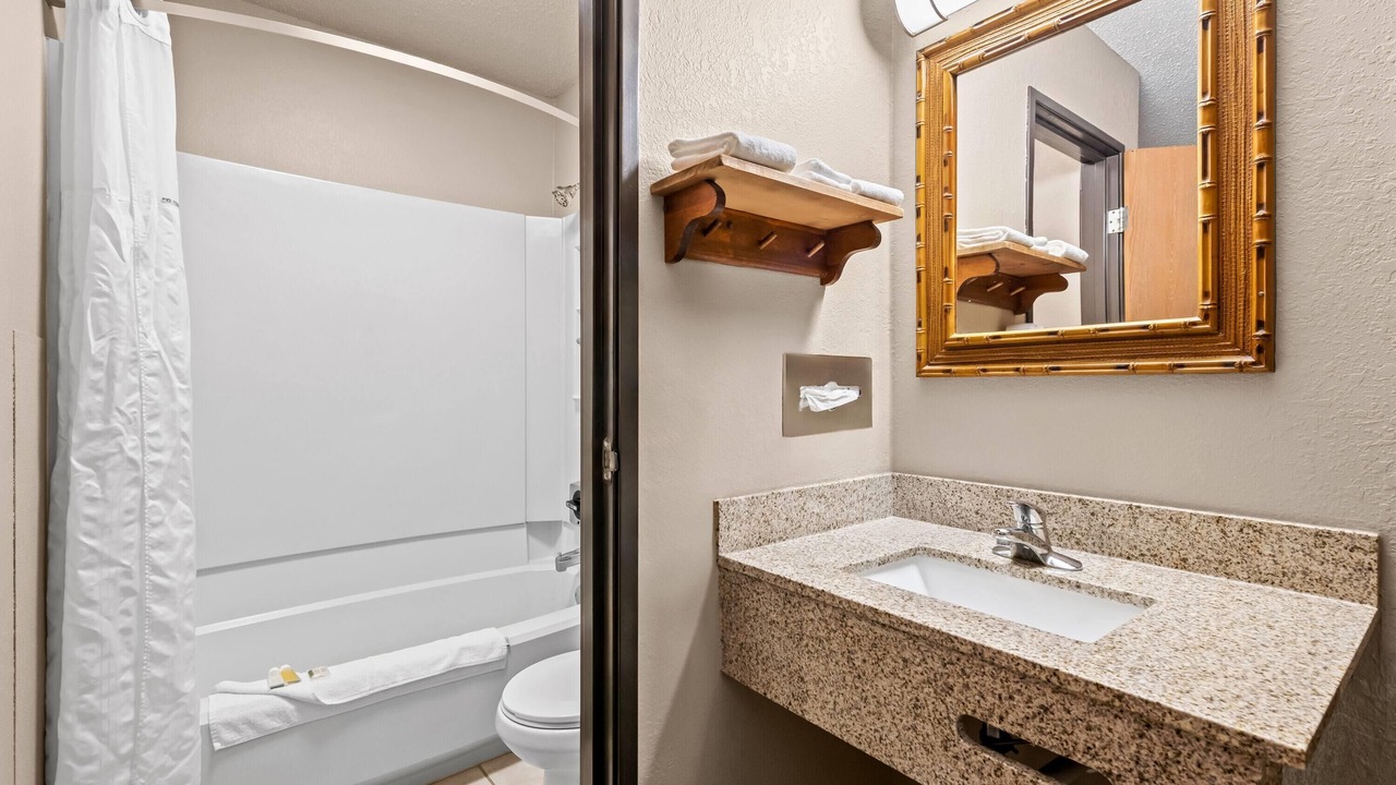 Photo of Bathroom in Blue Earth