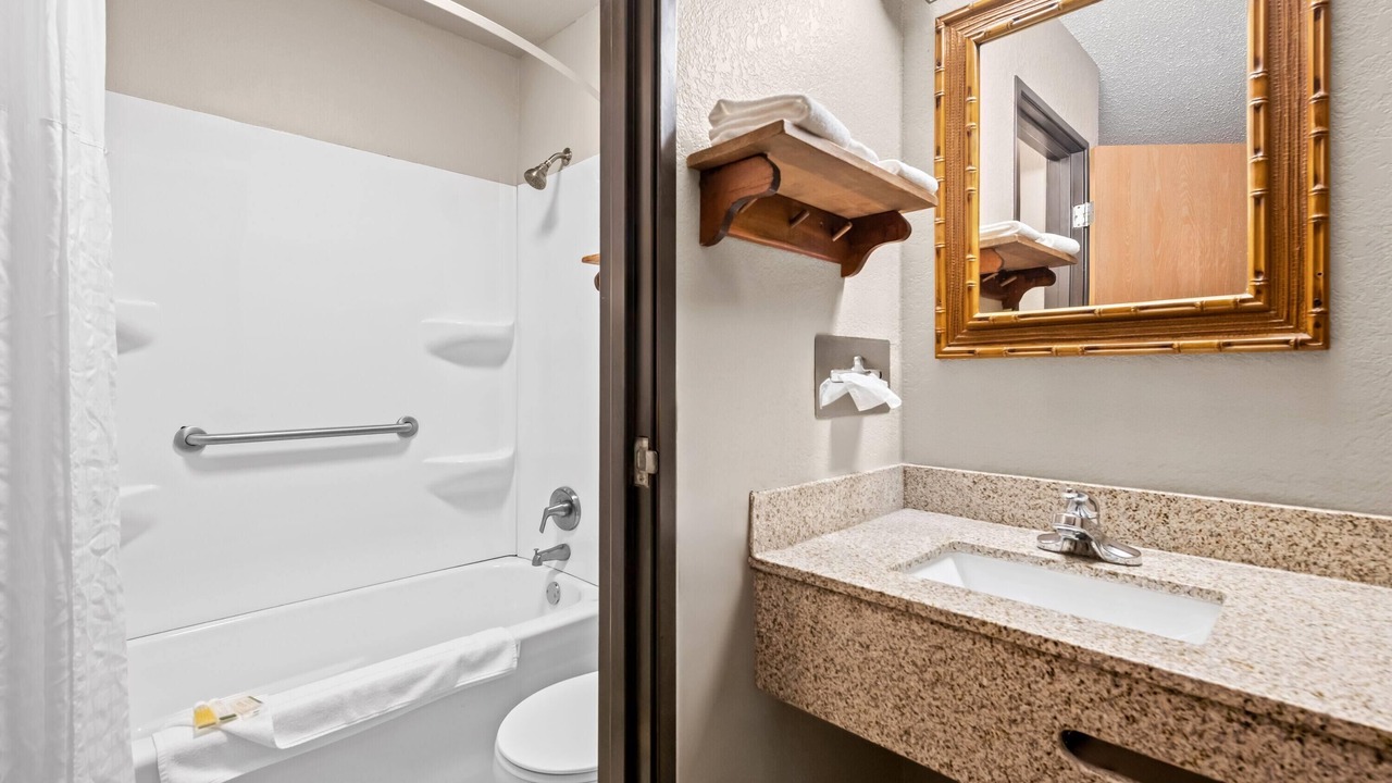 Photo of Bathroom in Blue Earth