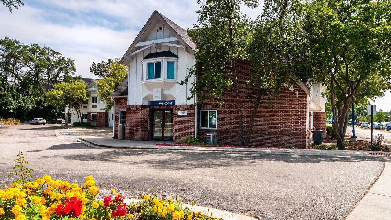 Photo of Outdoor in Arlington Heights