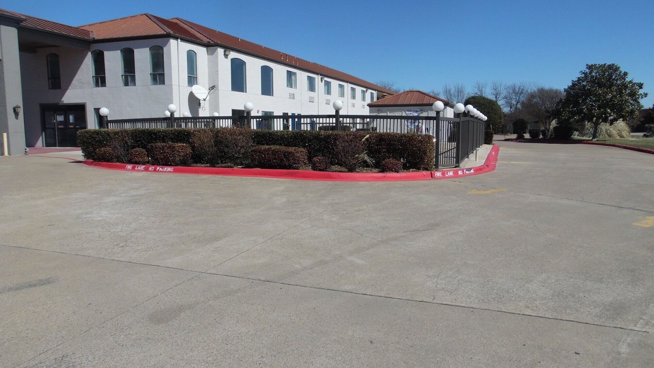 Photo of Outdoor in Ennis