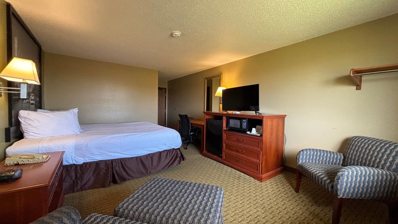 Photo of Bedroom in Pontiac