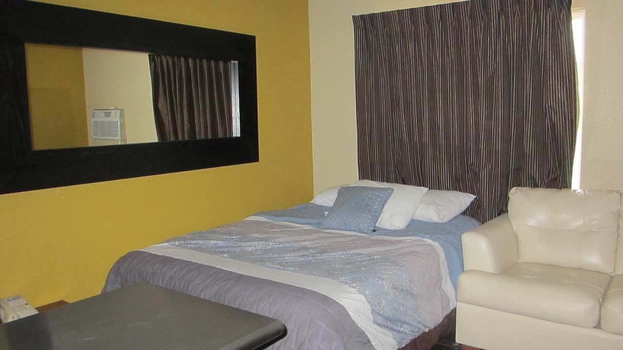 Photo of Bedroom in Mankato