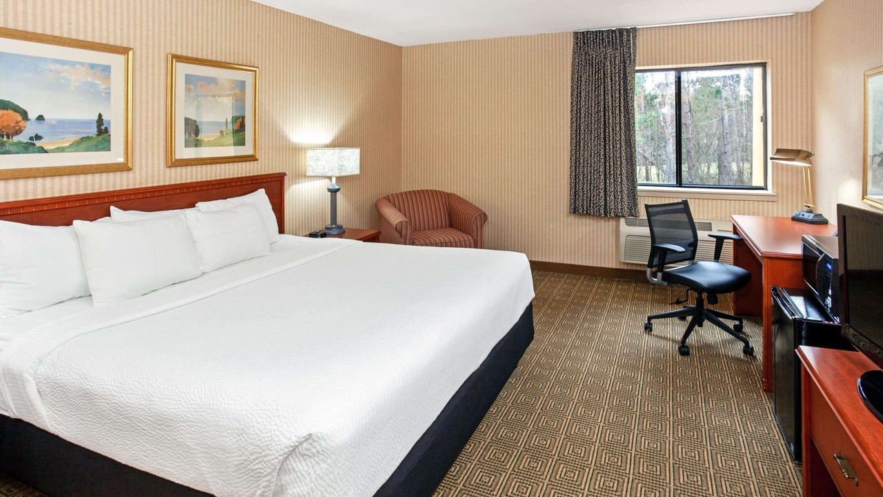 Photo of Bedroom in Stevens Point