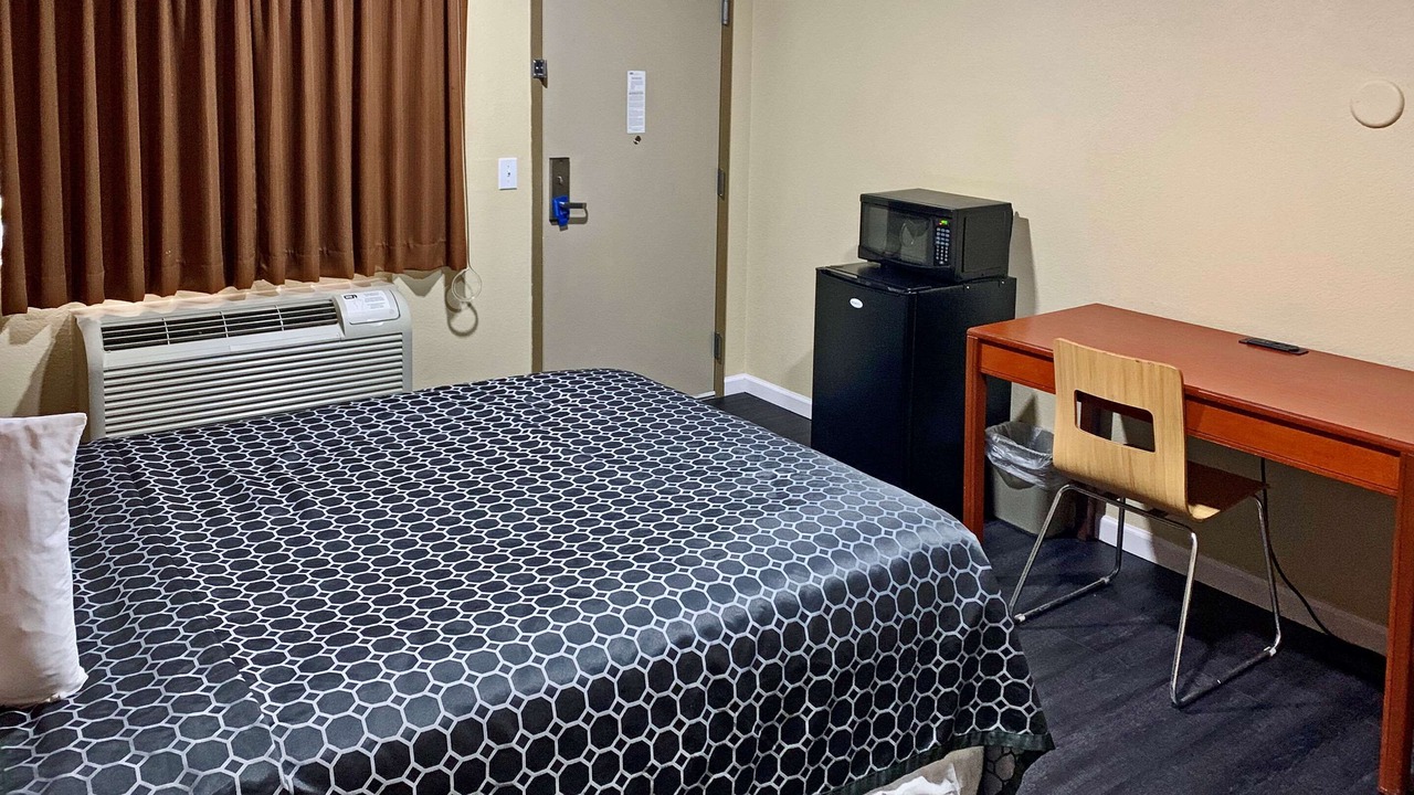Photo of Bedroom in Southeastern Sacramento
