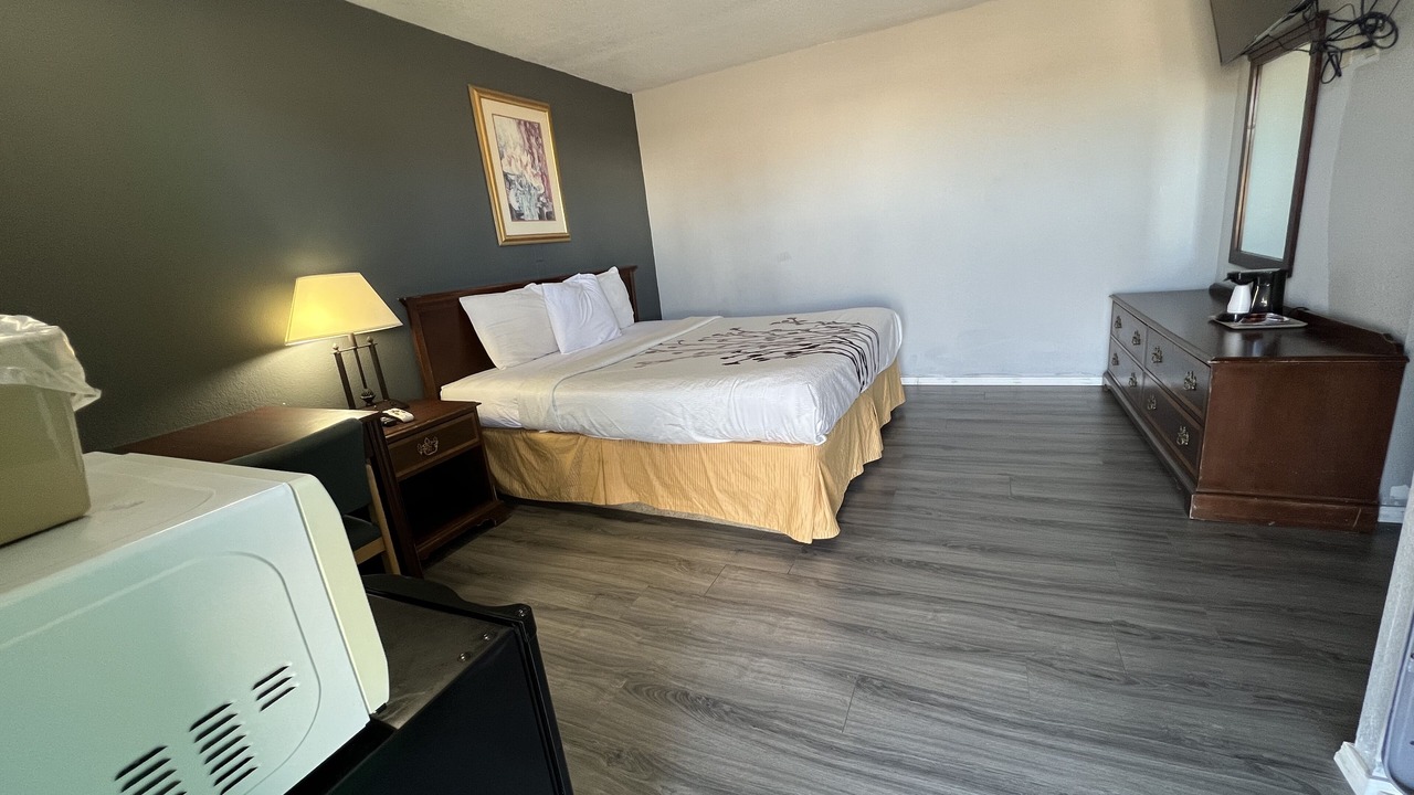 Photo of Bedroom in Greensburg