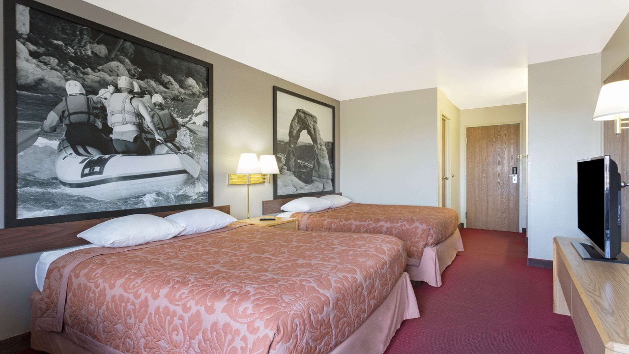 Photo of Bedroom in Green River