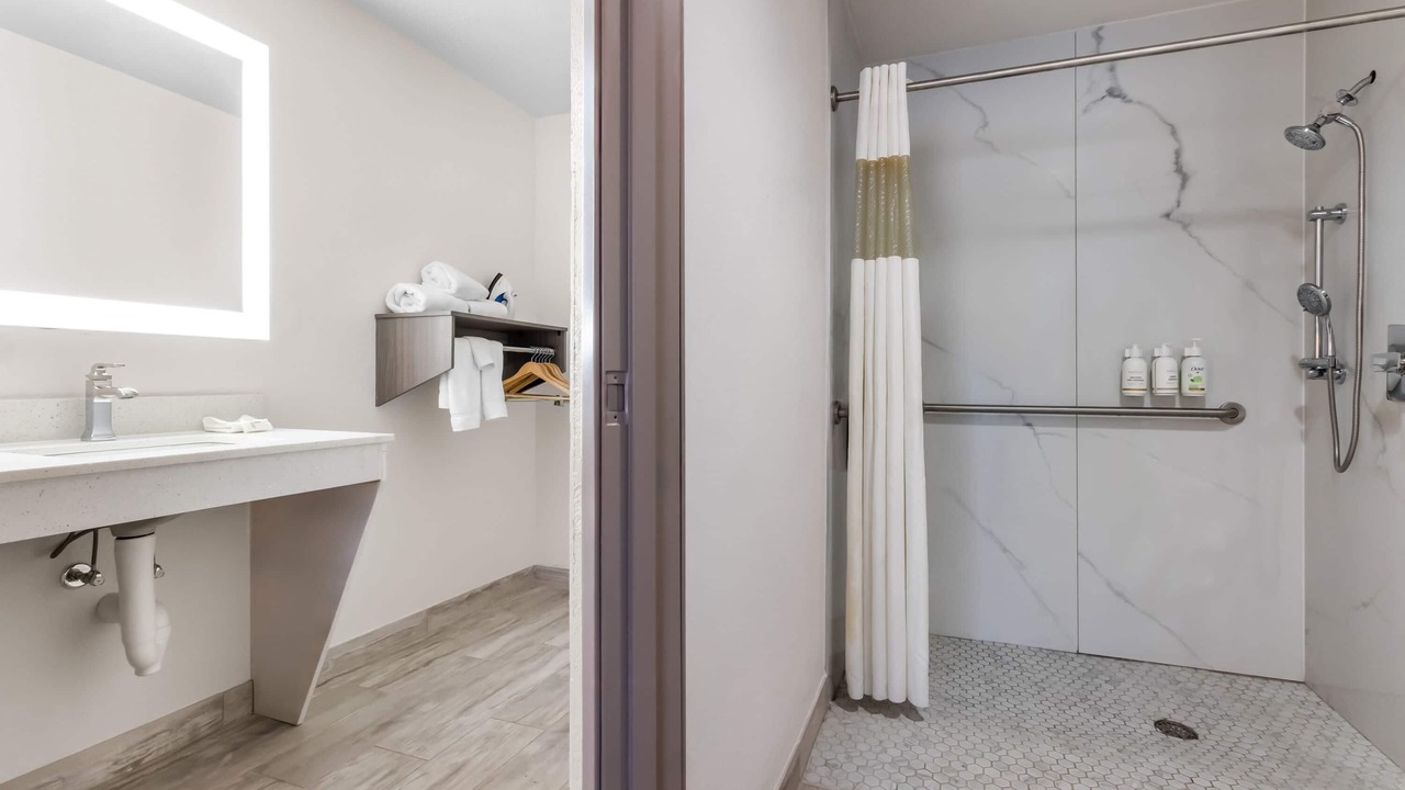 Photo of Bathroom in Arlington
