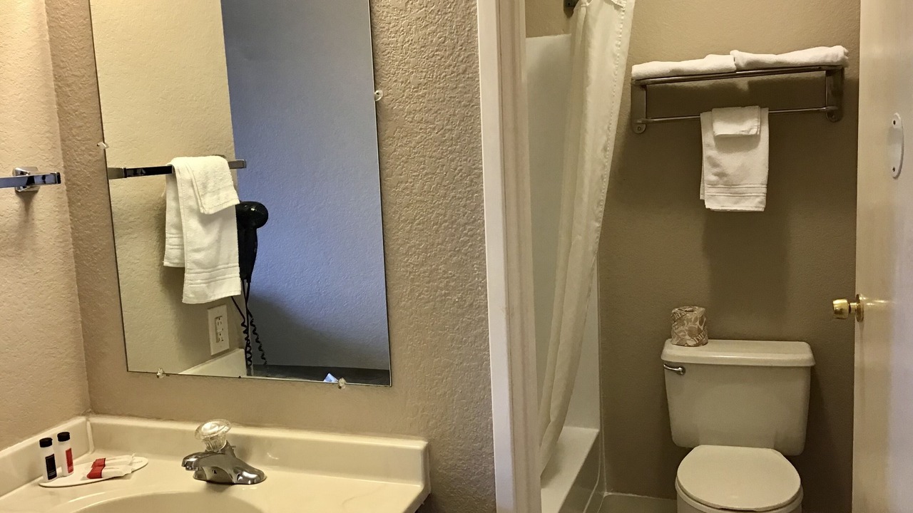 Photo of Others in Helena