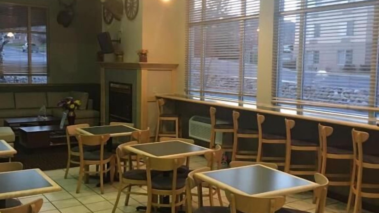 Photo of Others in Helena