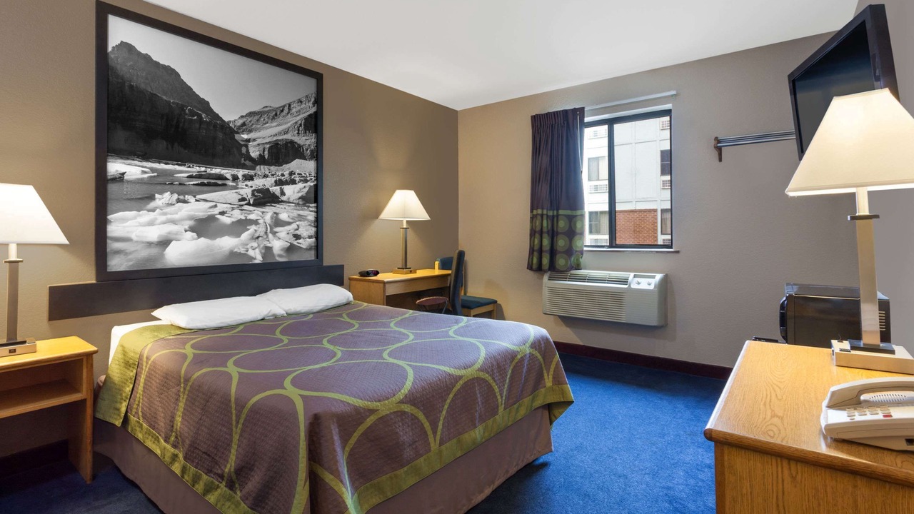 Photo of Bedroom in Helena