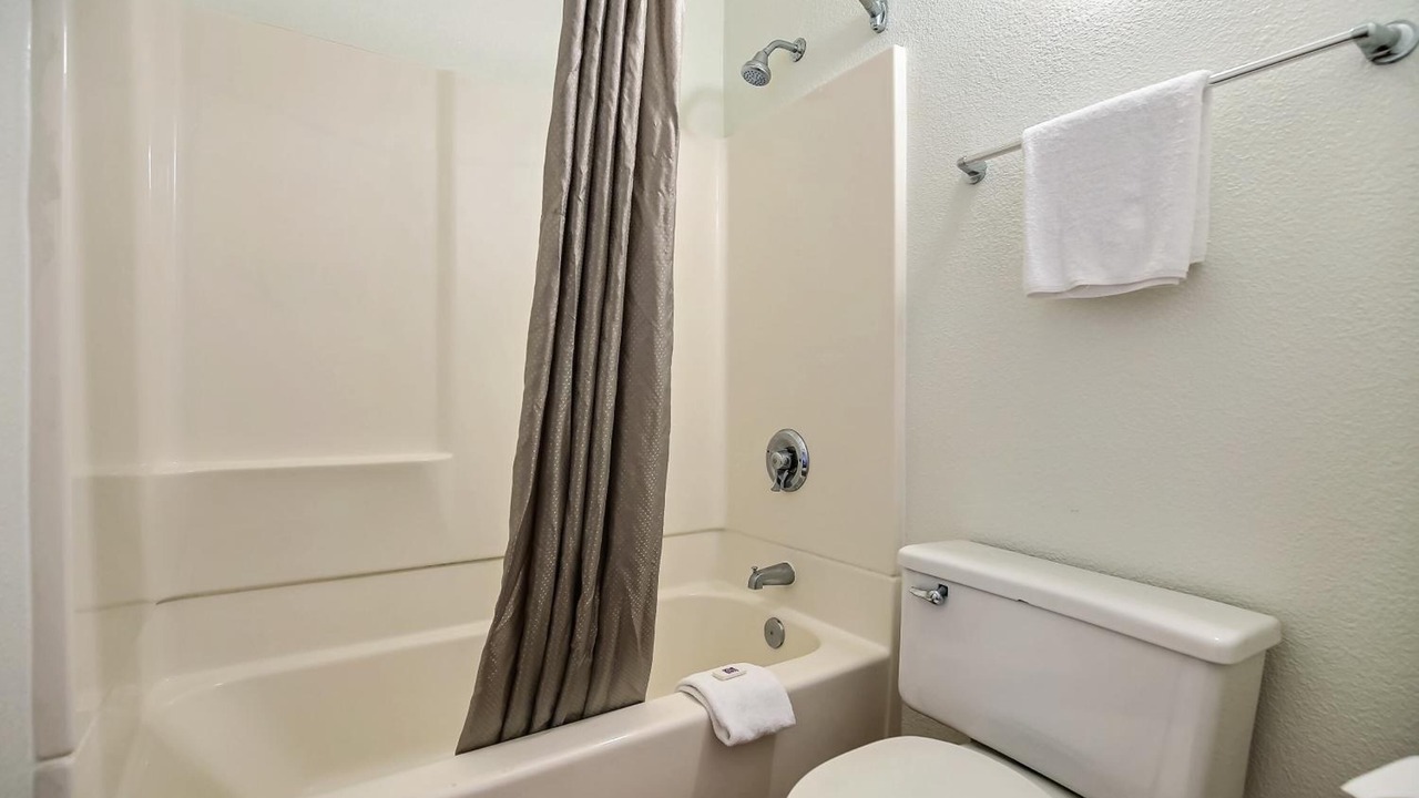 Photo of Others in East Peralta