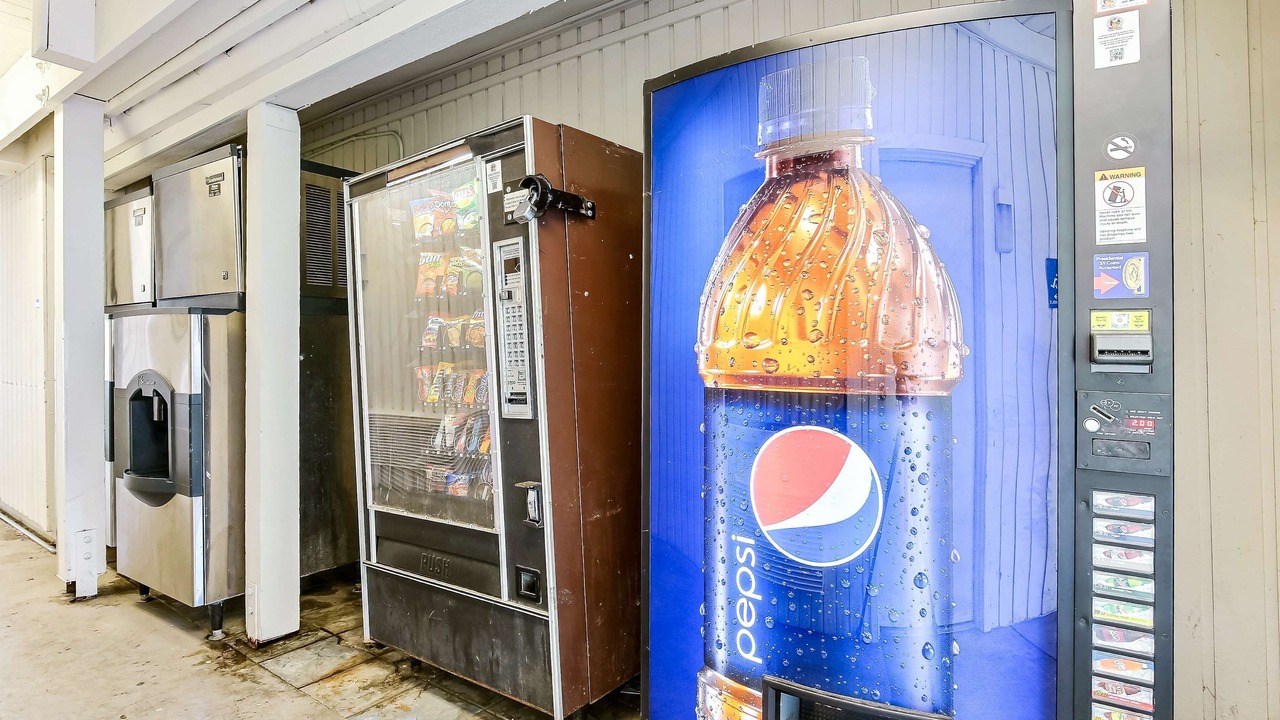 Photo of Others in East Peralta