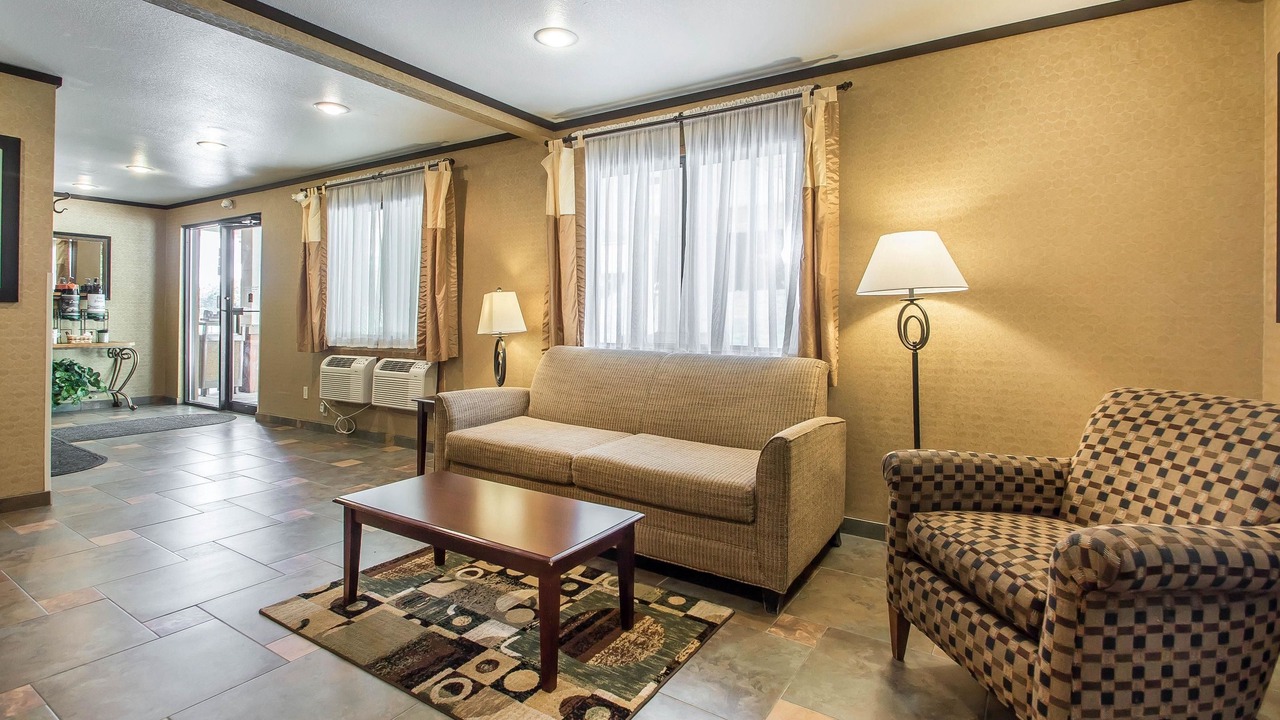 Photo of Livingroom in Decorah