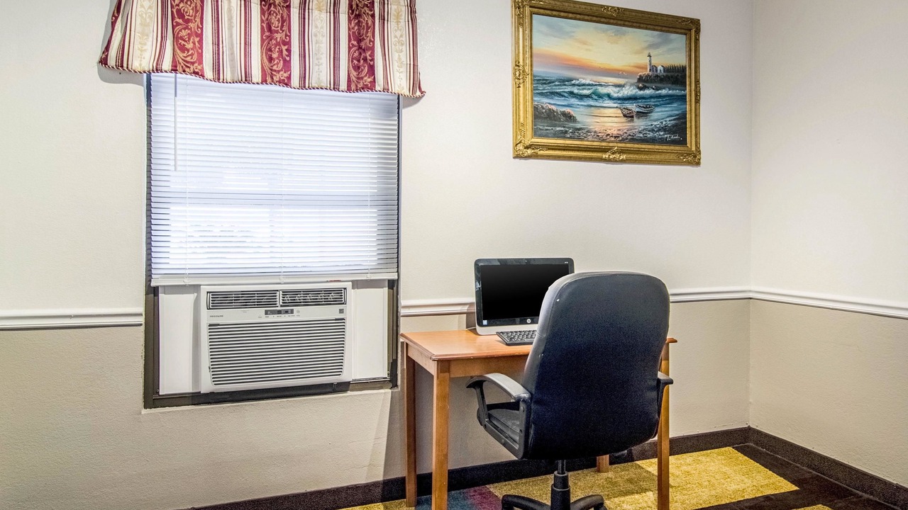 Photo of Others in Darien