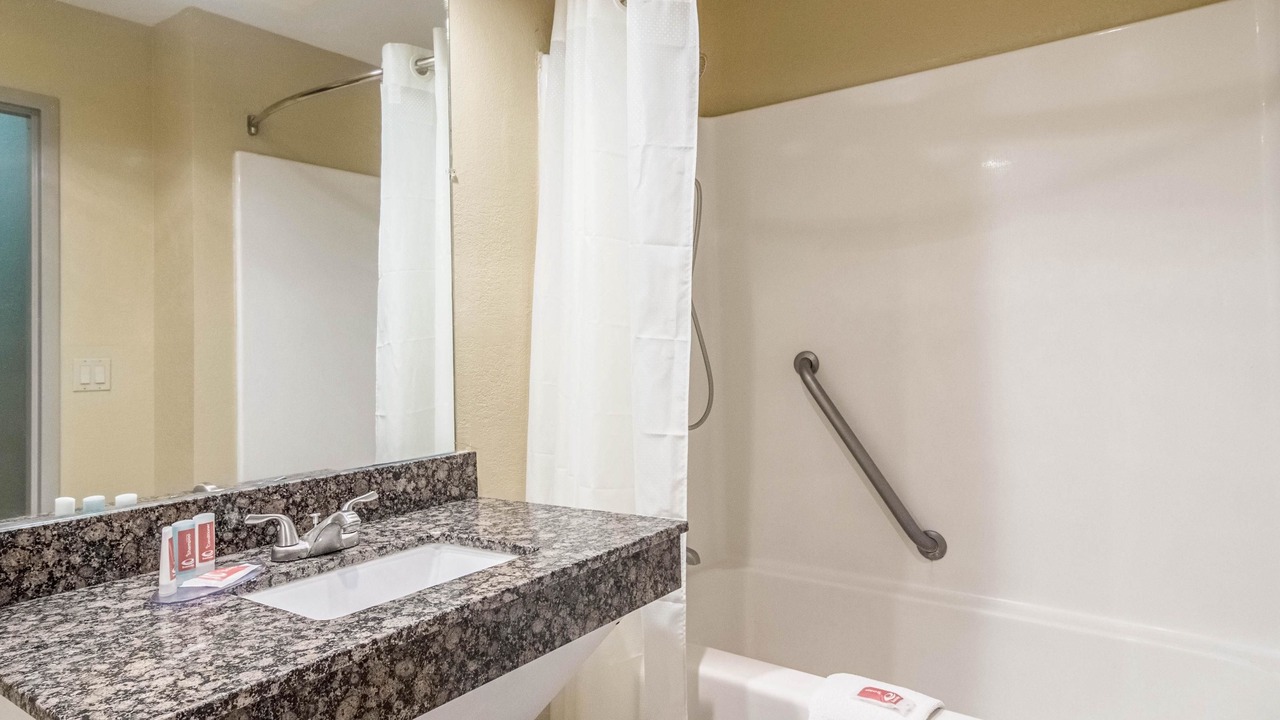 Photo of Others in Darien