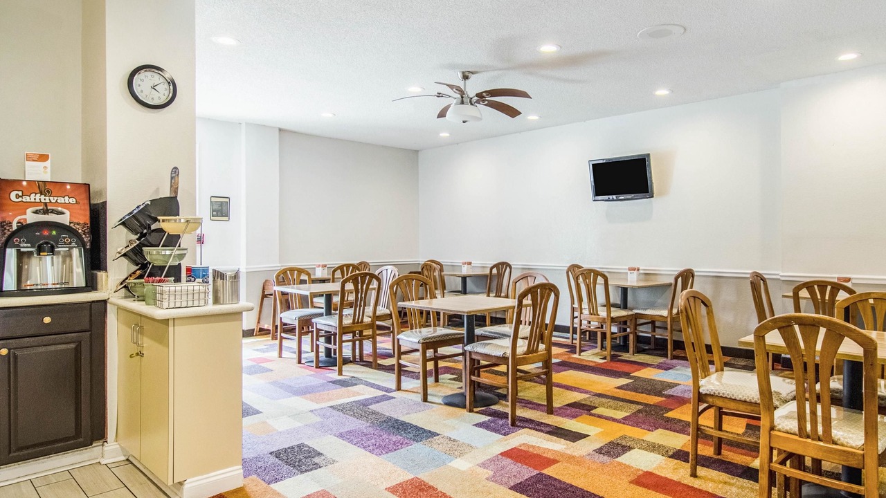 Photo of Others in Darien