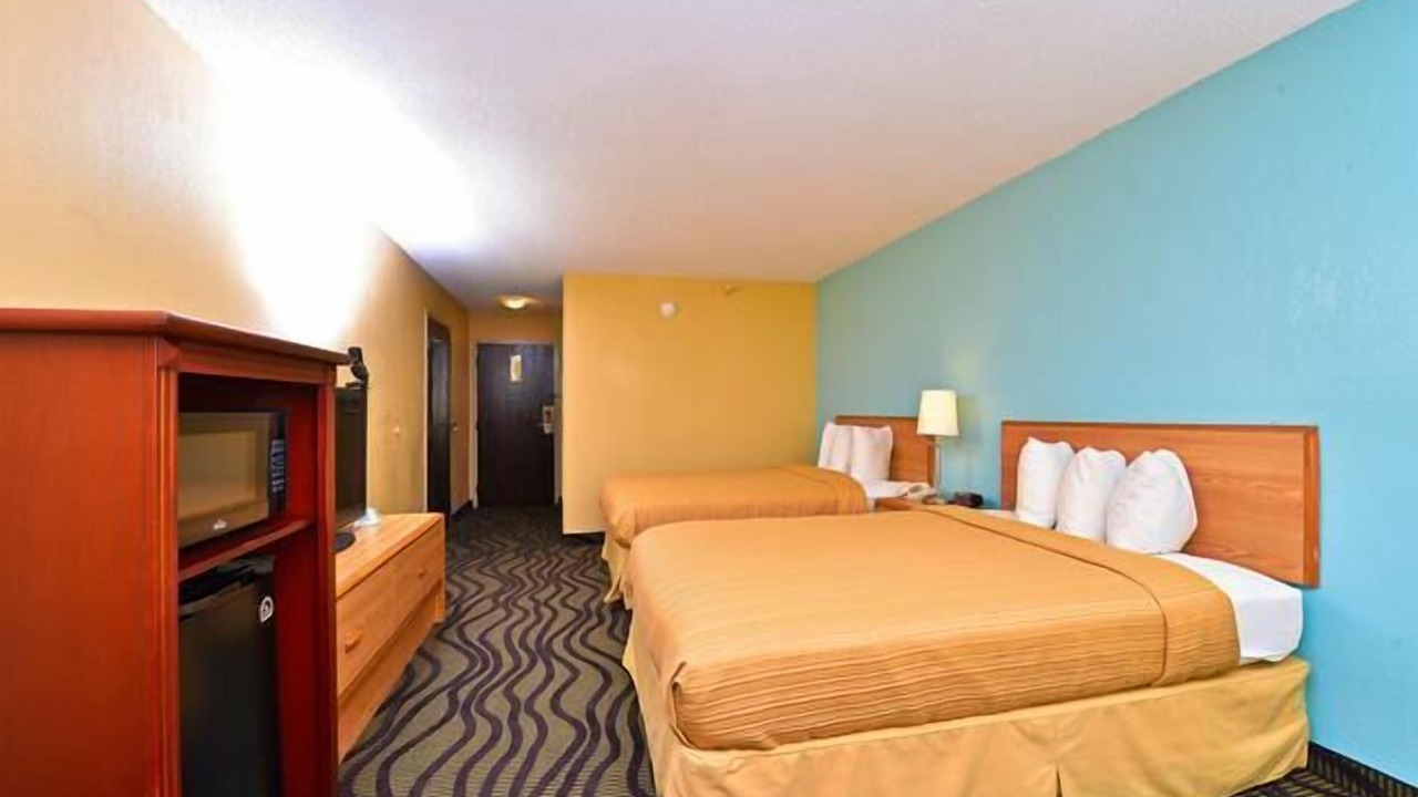 Photo of Bedroom in Darien