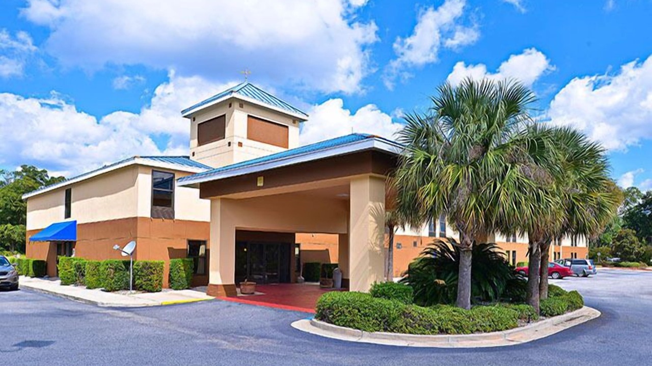 Photo of Outdoor in Darien