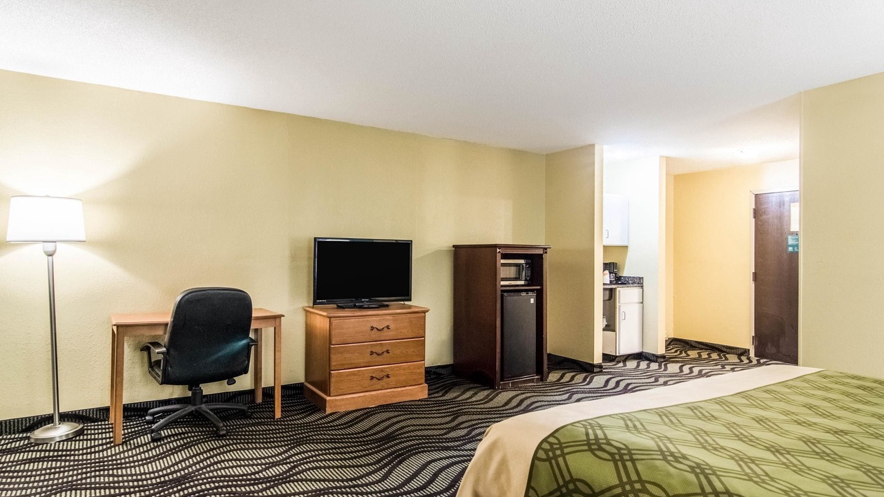 Photo of Others in Darien