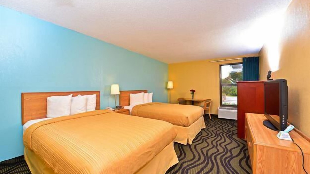 Photo of Bedroom in Darien