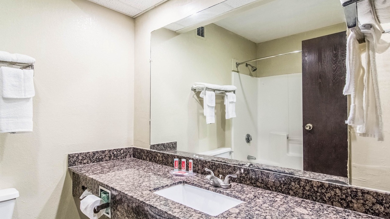 Photo of Others in Darien